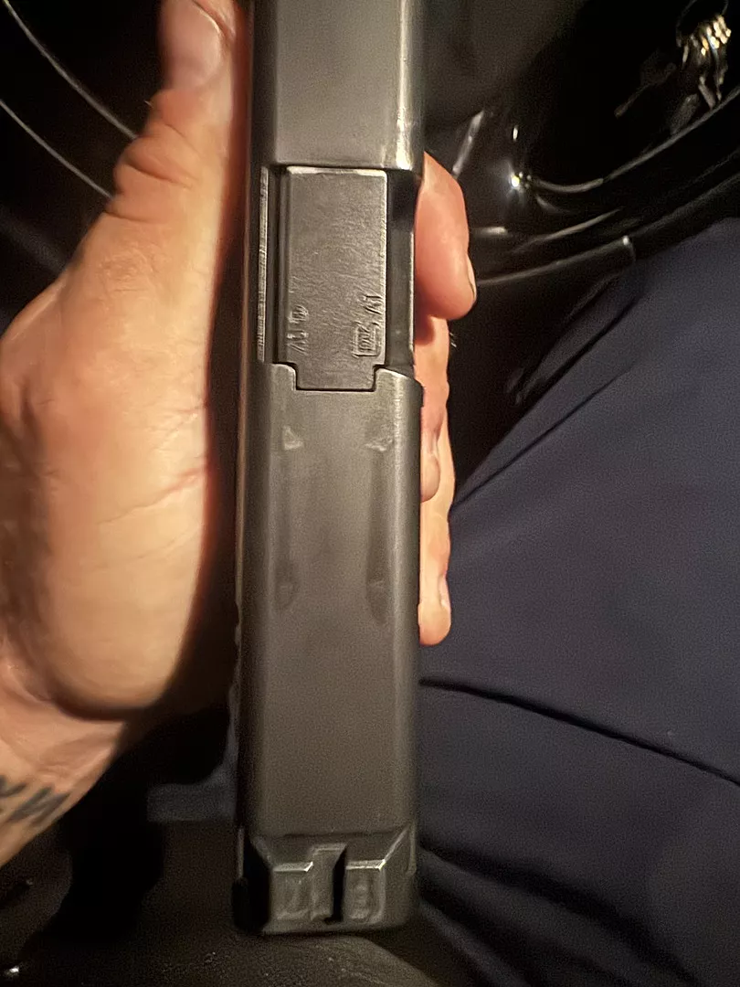 LE Trade-In .40S&W Glock G22 Gen 4 15rd 4.48" - Image 3