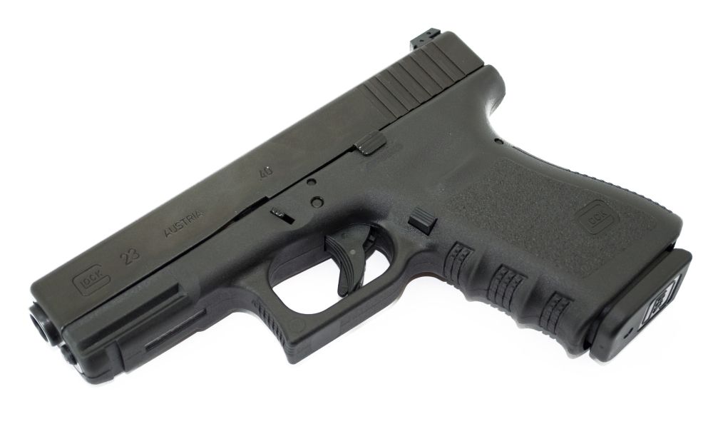 Glock 23 .40 S&W Pistol ‒ PI23502